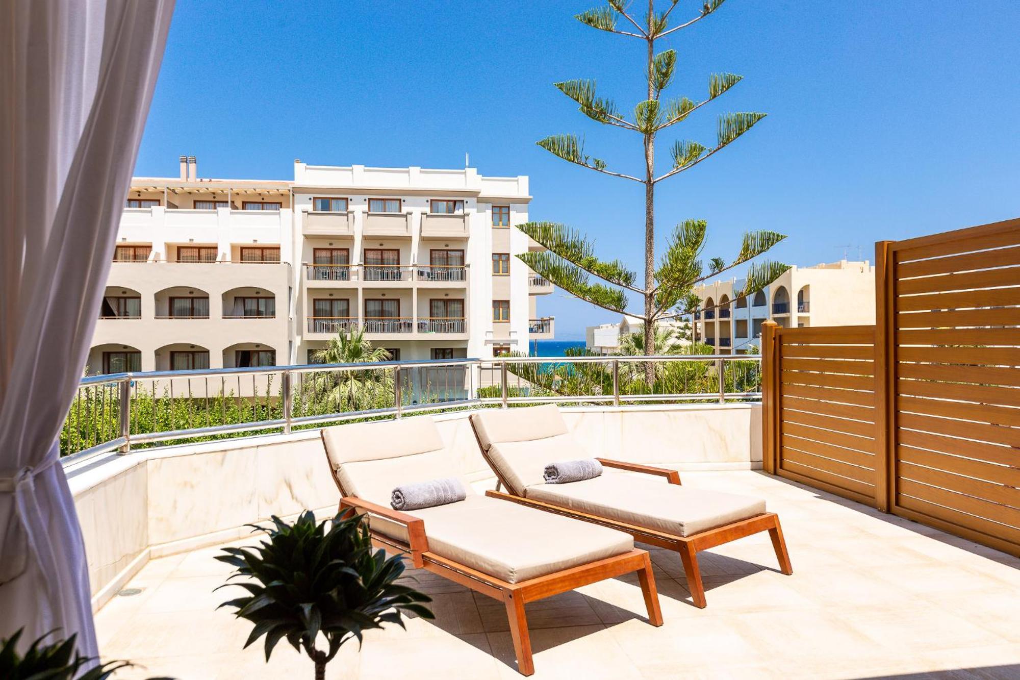 Theartemis Palace Rethymno  ภายนอก รูปภาพ